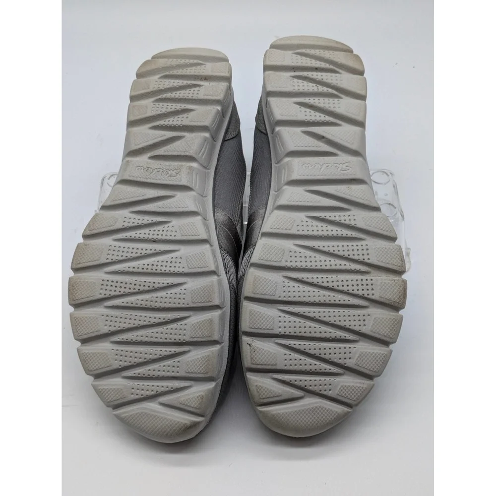 Skechers Memory Foam Slip On Shoes Gray Comfort Walking Women Size 8